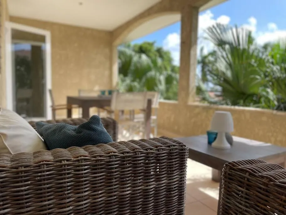 Cocobana 17, 2 Slk App. Met Zwembad Dichtbij Jan Thiel En Mambo! Lägenhet Willemstad 0*,  Curaçao